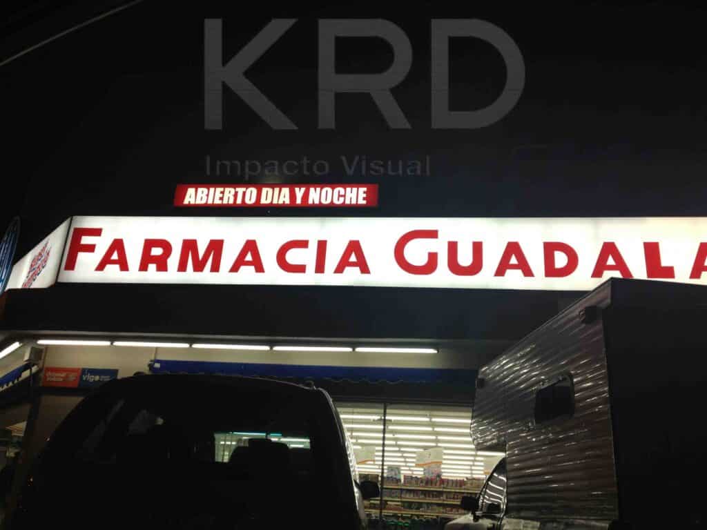 Anuncio luminoso caja de luz fabricado en leon